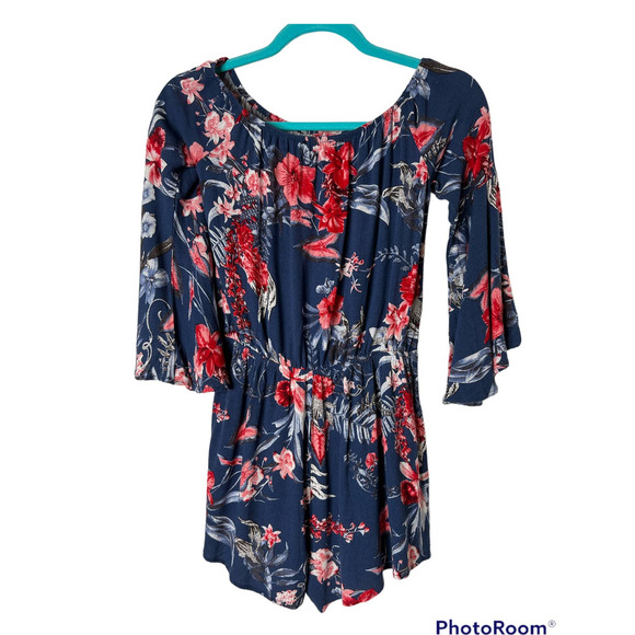 Lulu's Short Romper in Blue and Red Floral Print w/Bell Sleeves Size XS - Picture 3 of 6